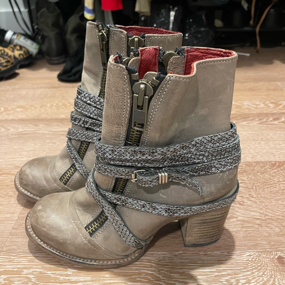 Freebird by Steven Balboa Boots